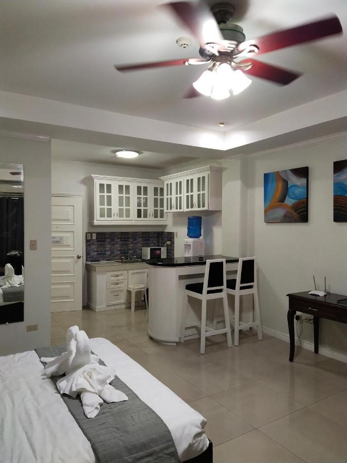 Bourbon St Apts Condo 16 アンヘレス エクステリア 写真